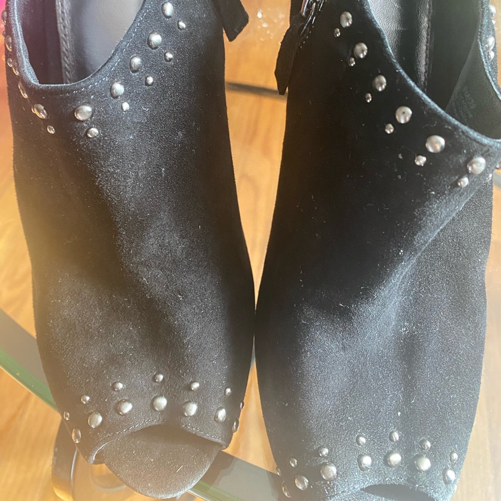 Black studded ankle shoes size 9